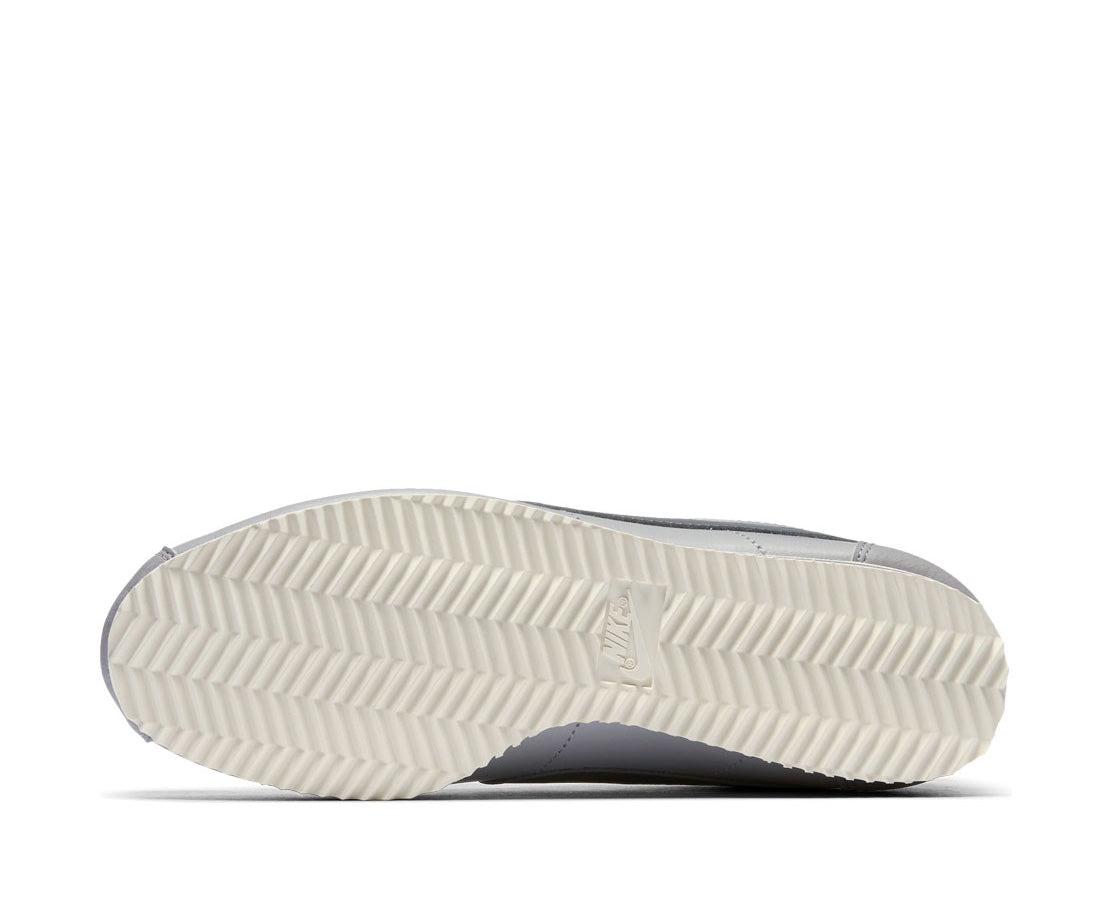 Nike Classic Cortez Leather W CZ - 807471-017-158