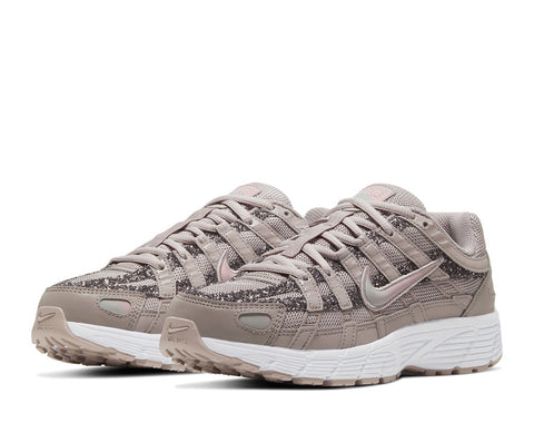 Nike P-6000 SE CZ/GLITTER - CQ6363-200-1048
