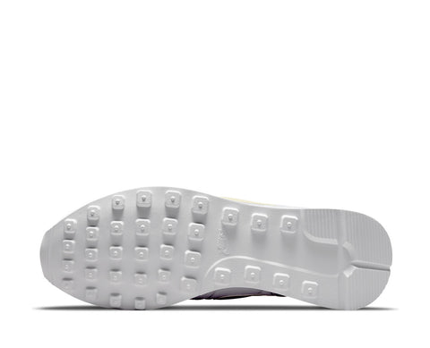 Nike Internationalist BR/AM/RS - DN4931-100-720