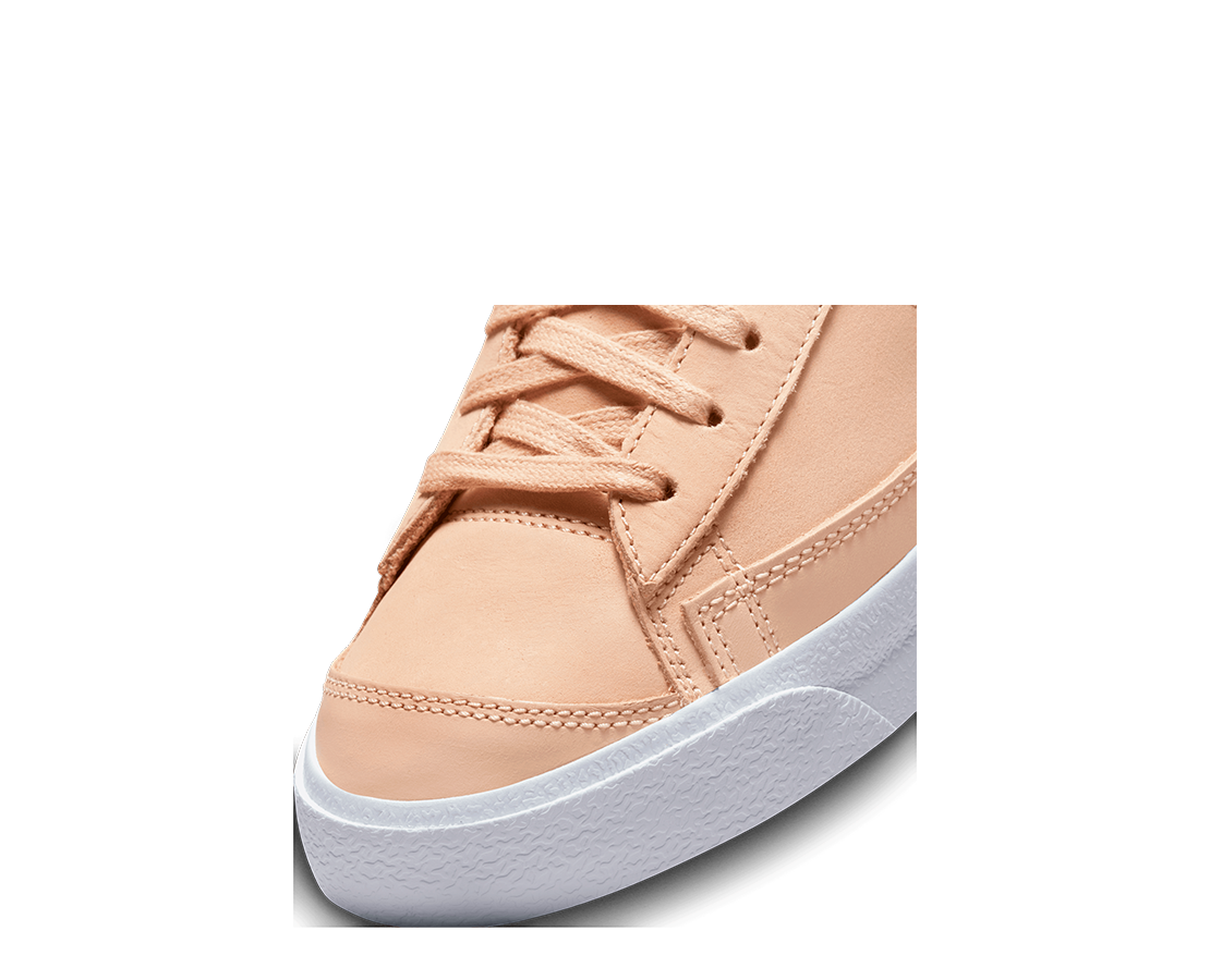 Nike Blazer Mid 77 LX Vachetta Tan CAST - DQ7572-200-137