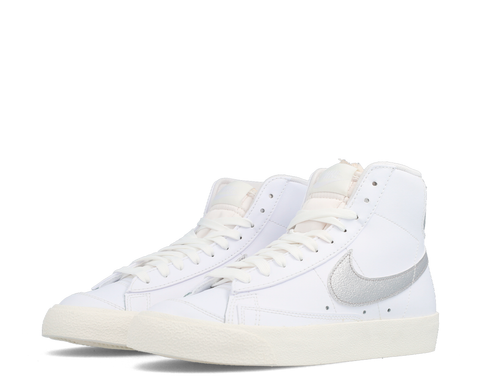 Nike Blazer Mid 77 ESS BR/PRATA - DQ7574-100-121