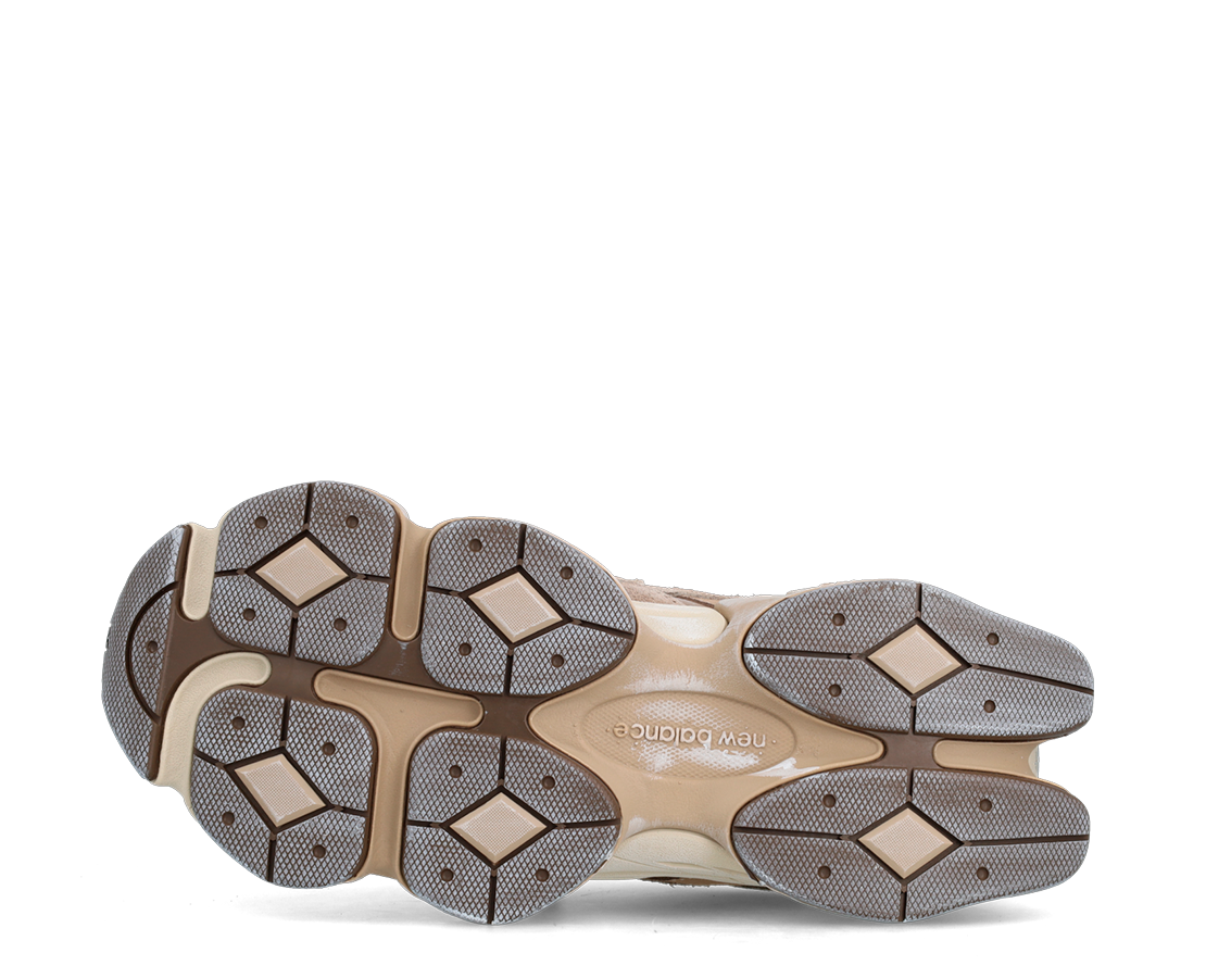 New Balance 9060 Mushroom / Timberwolf CZ - U9060PB-158